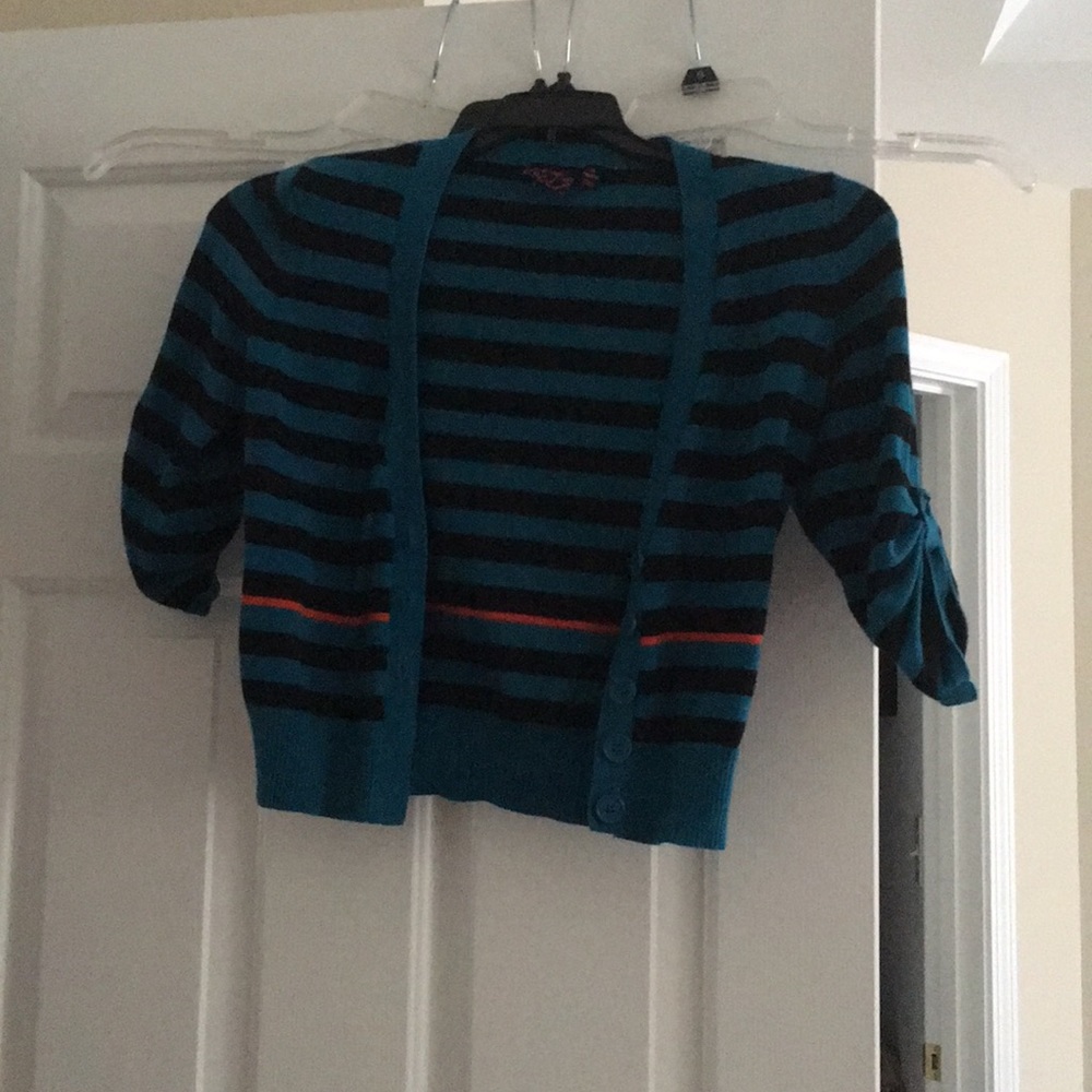 Black and Teal Cropped Cardigan
